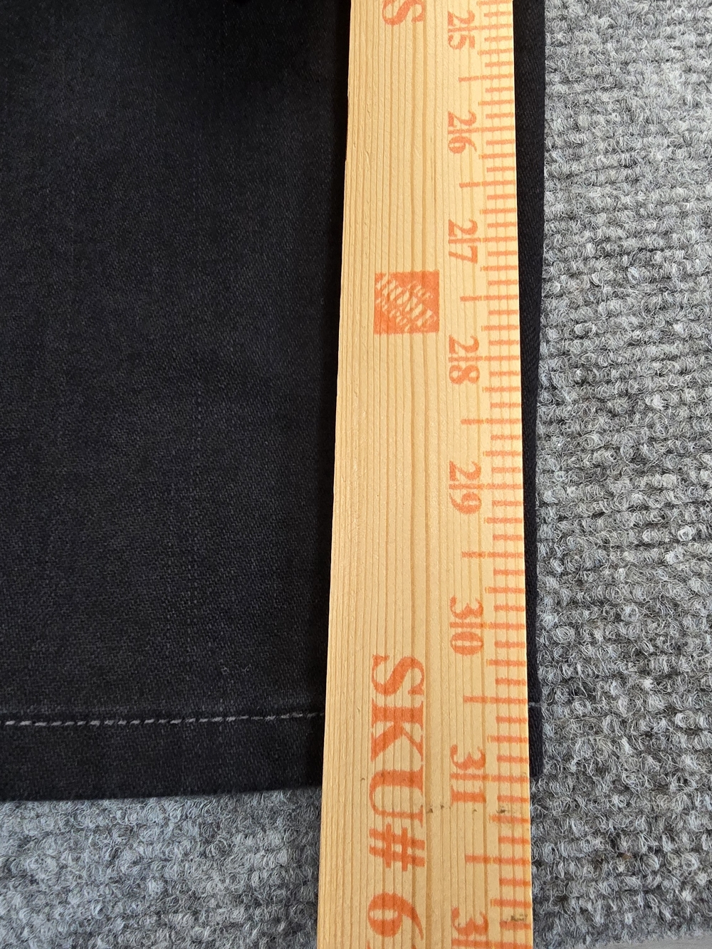 L.L.Bean Comfort Waist Jeans Womens 16 M/T Black Straight Leg Stretch Denim - Picture 4 of 5
